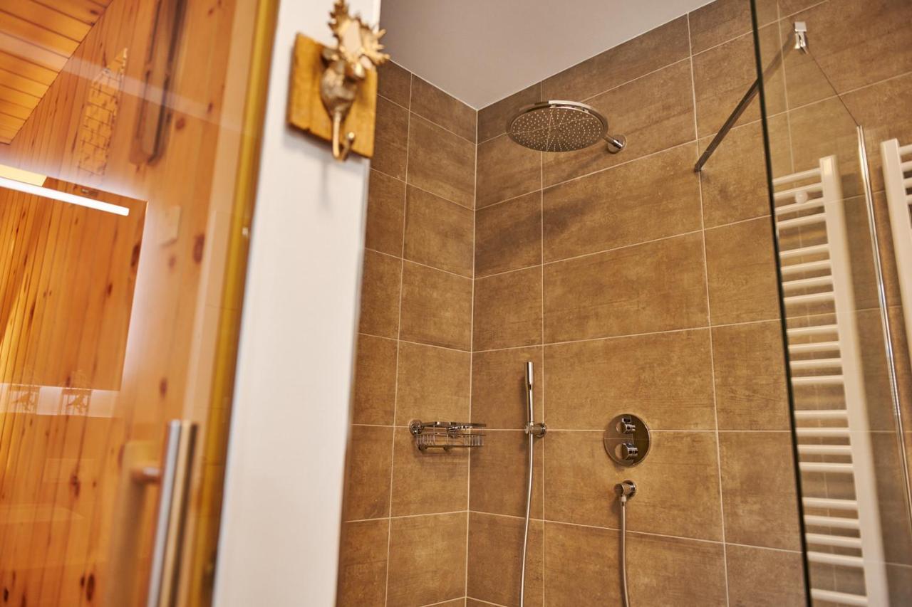 Die Tauplitz Lodges - Adler Auszeit Lodge D6 By Aa Holiday Homes Esterno foto